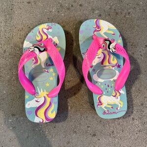 Havianas Unicorn Little Kid flip flops 9/10